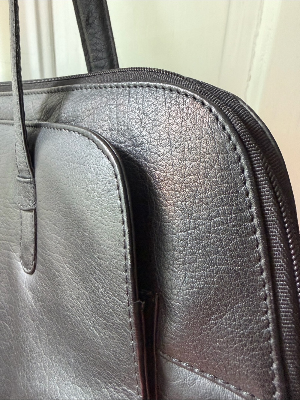Latico Black Leather Business Case, Lap top carrier, structured purse, tote bag - Picture 10 of 14